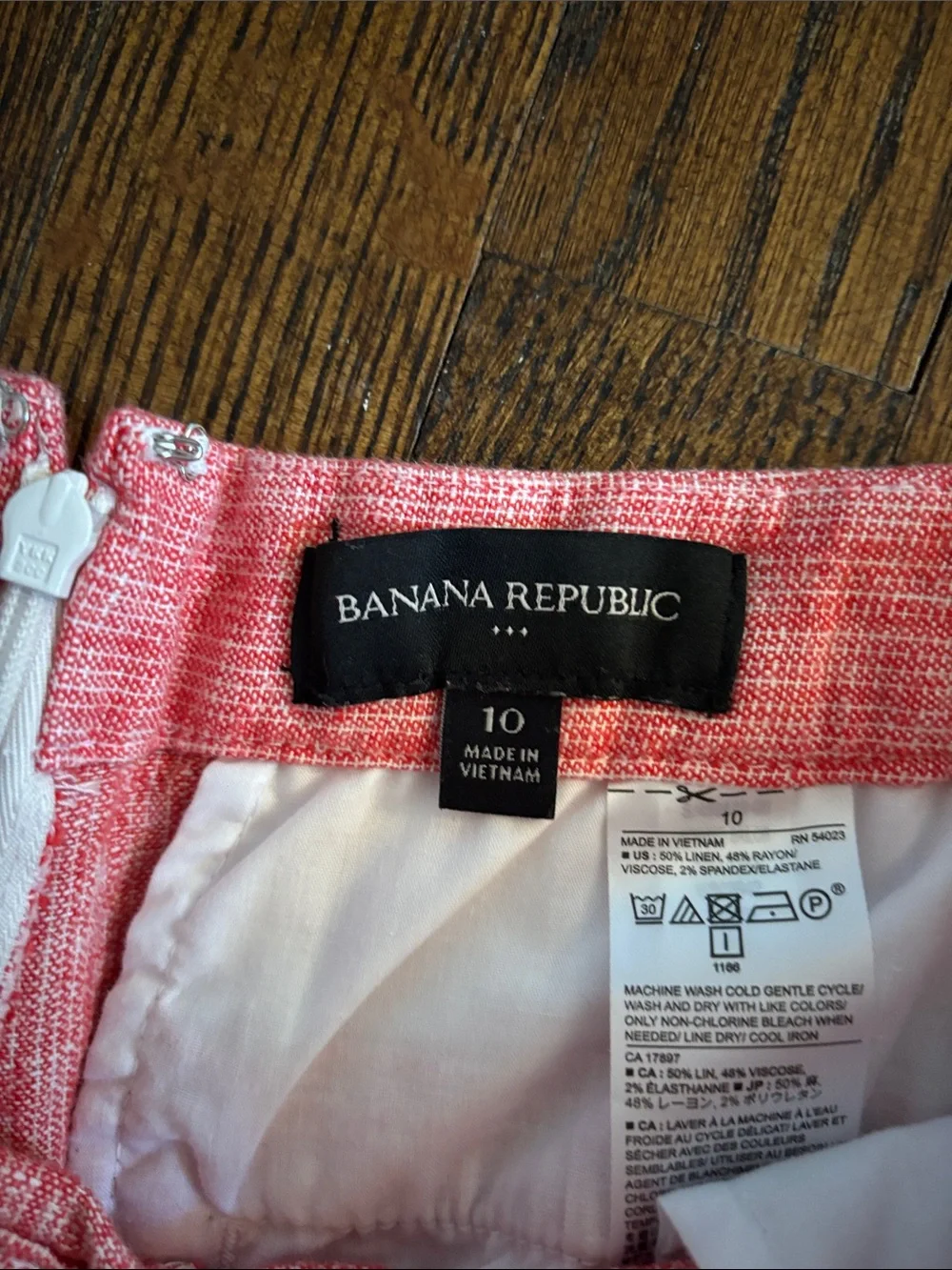 Banana Republic Side Stripe Sailor Button Pants Linen Rayon Wide Leg Size 10 Red